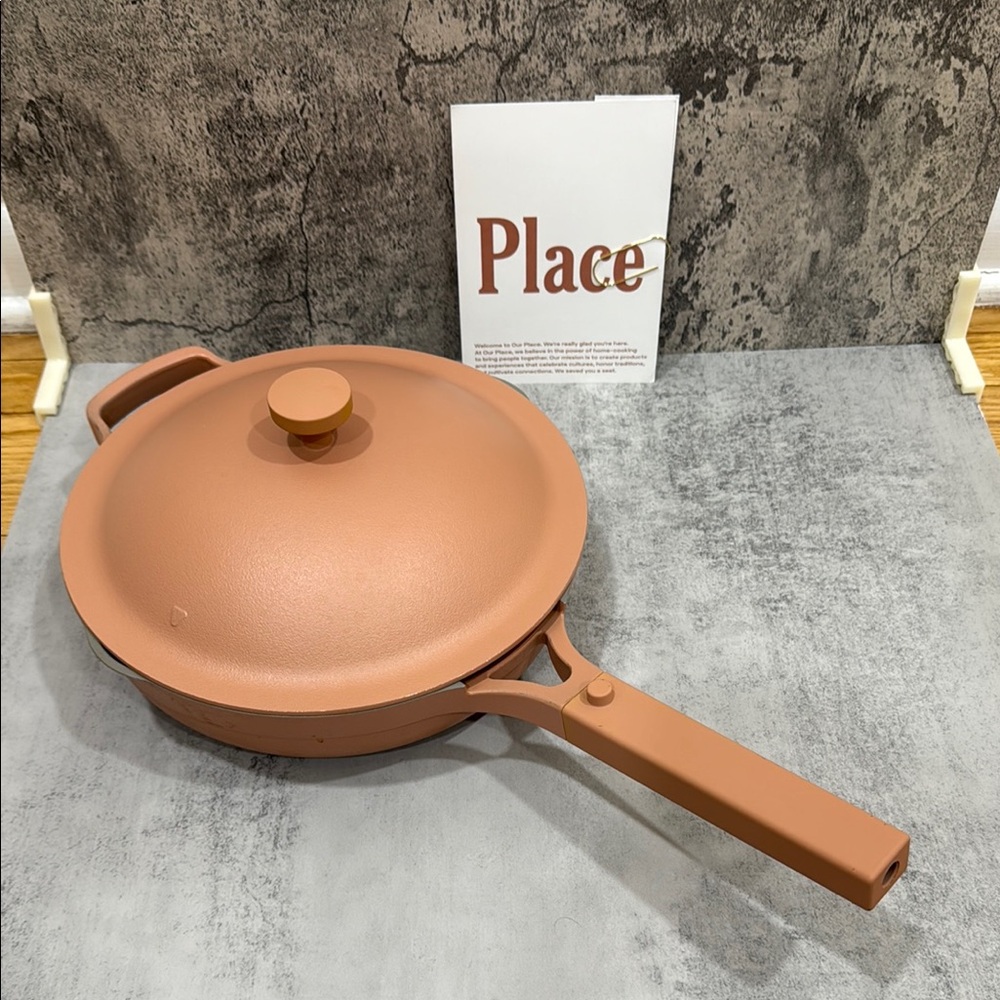 Non-Stick Terracotta Pan with Lid